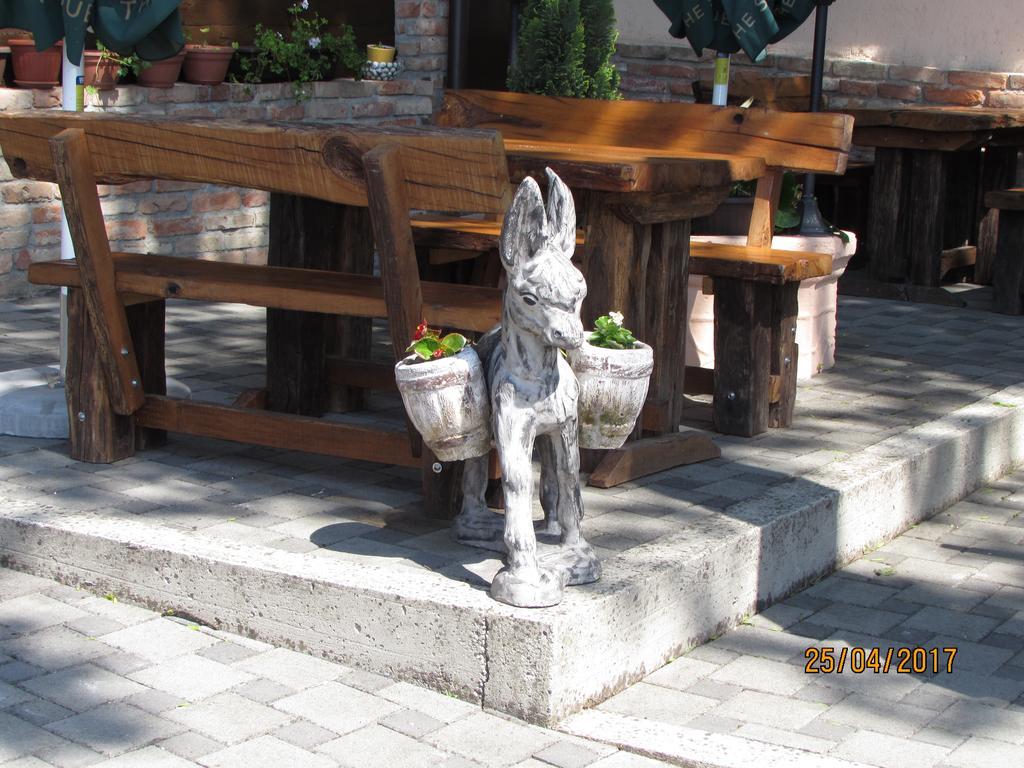 Hotel Guesthouse Stari Jasen Velika Mlaka Buitenkant foto