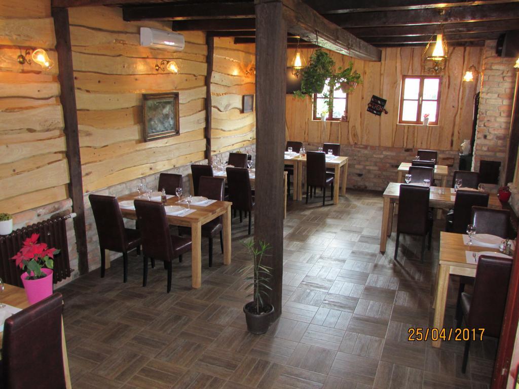 Hotel Guesthouse Stari Jasen Velika Mlaka Buitenkant foto